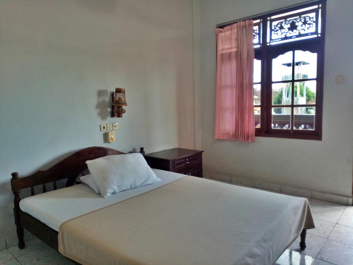 Taman Mekar Beach Inn Kuta Kuta  Bagian luar foto